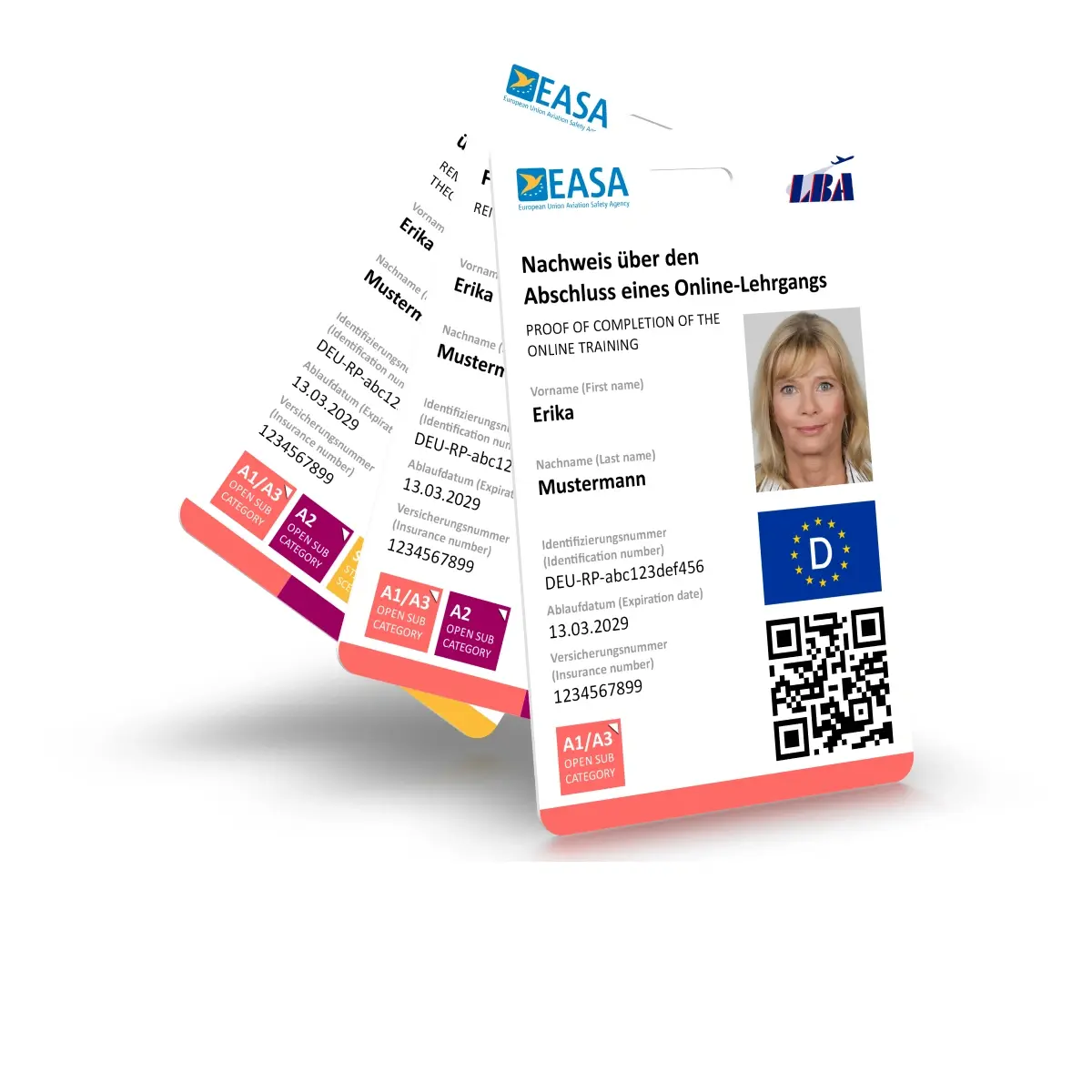 EU Drohnenführerschein (A1/A3, A2, STS) als Plastikkarte (hochkant) mit Passbild Weiß