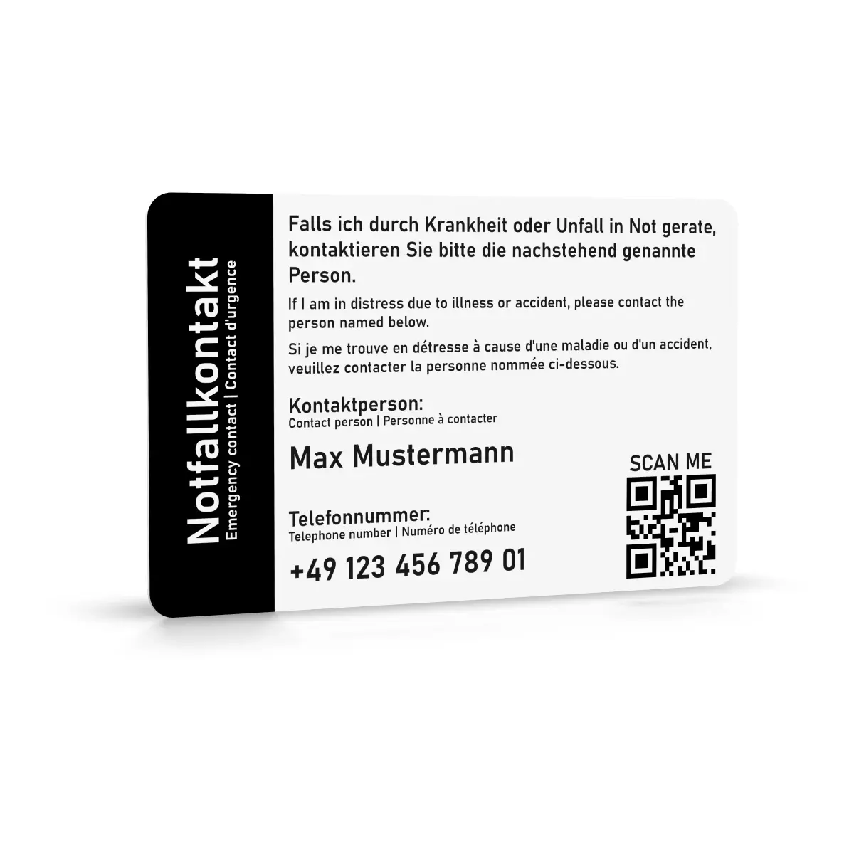 Vorderansicht einer weissen Notfallkarte mit schwarzem Randstreifen, dreisprachigem Hinweistext auf Deutsch, Englisch und Französisch, Beispieldaten für Kontaktperson und Telefonnummer sowie einem QR-Code vor weissem Hintergrund.